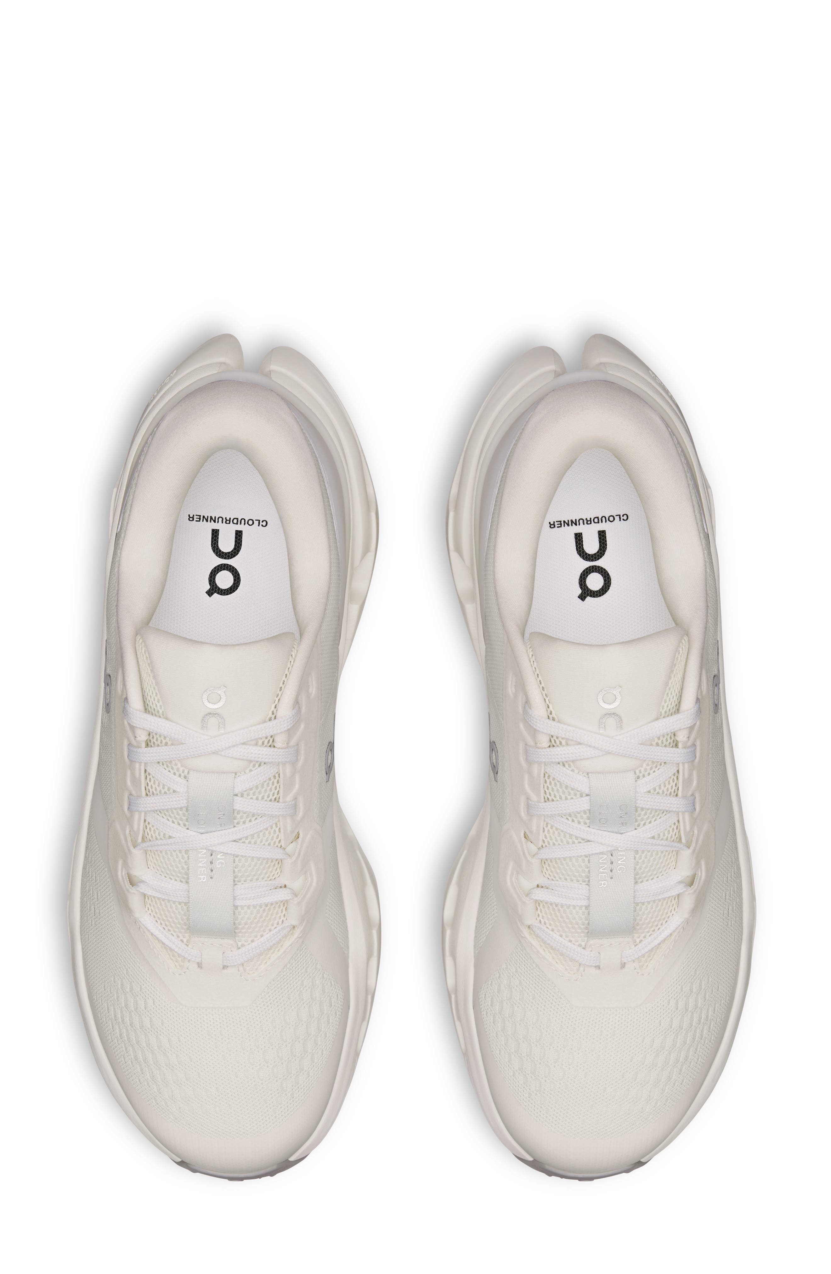 Cloudrunner 3 Running Shoe, Alternate, color, WHITE/ IVORY