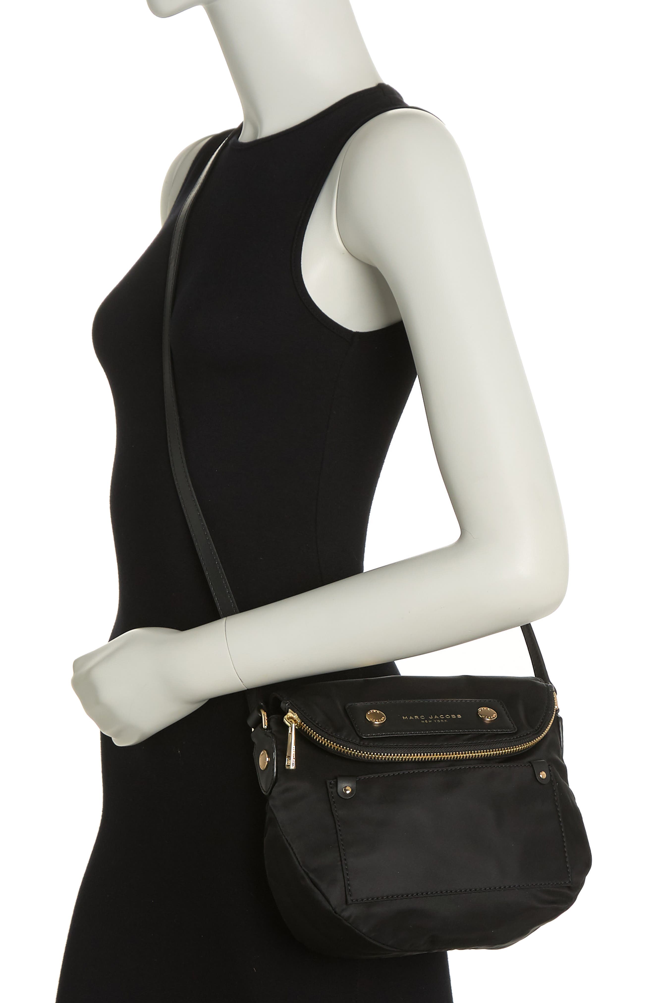 Marc Jacobs Preppy Nylon Mini Messenger Bag, Alternate, color, Black
