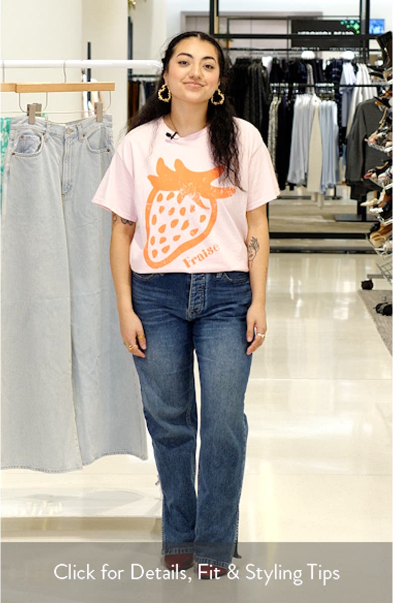 Fraise Oversize Cotton Graphic T-Shirt, sales video thumbnail