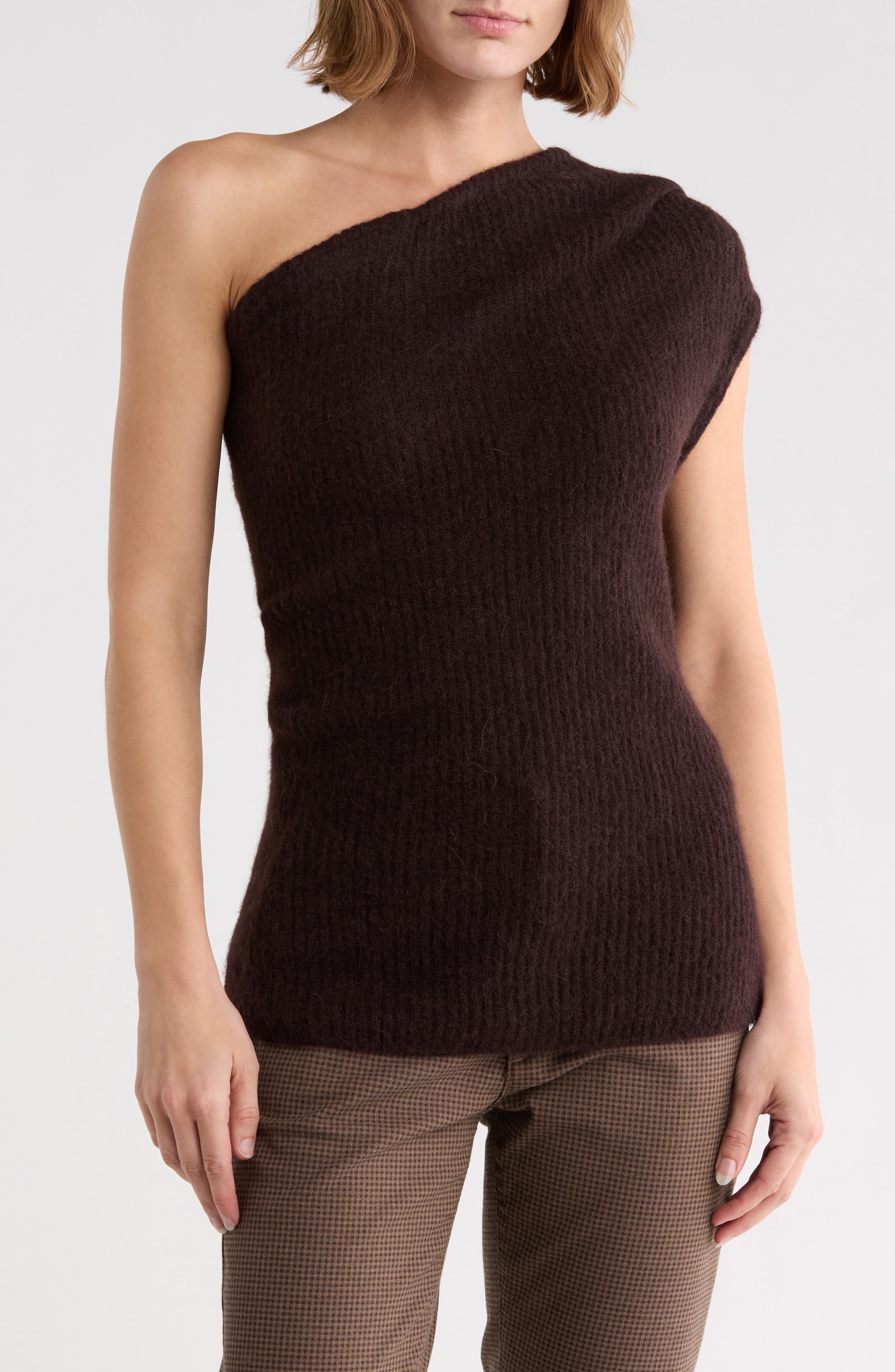 selected DARK UMBER