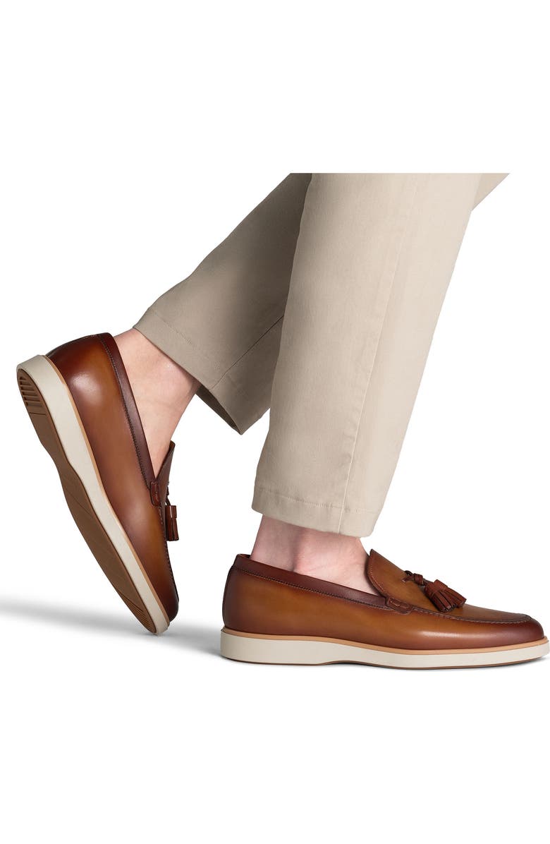 Magnanni Lalo Tassel Loafer, Alternate, color,