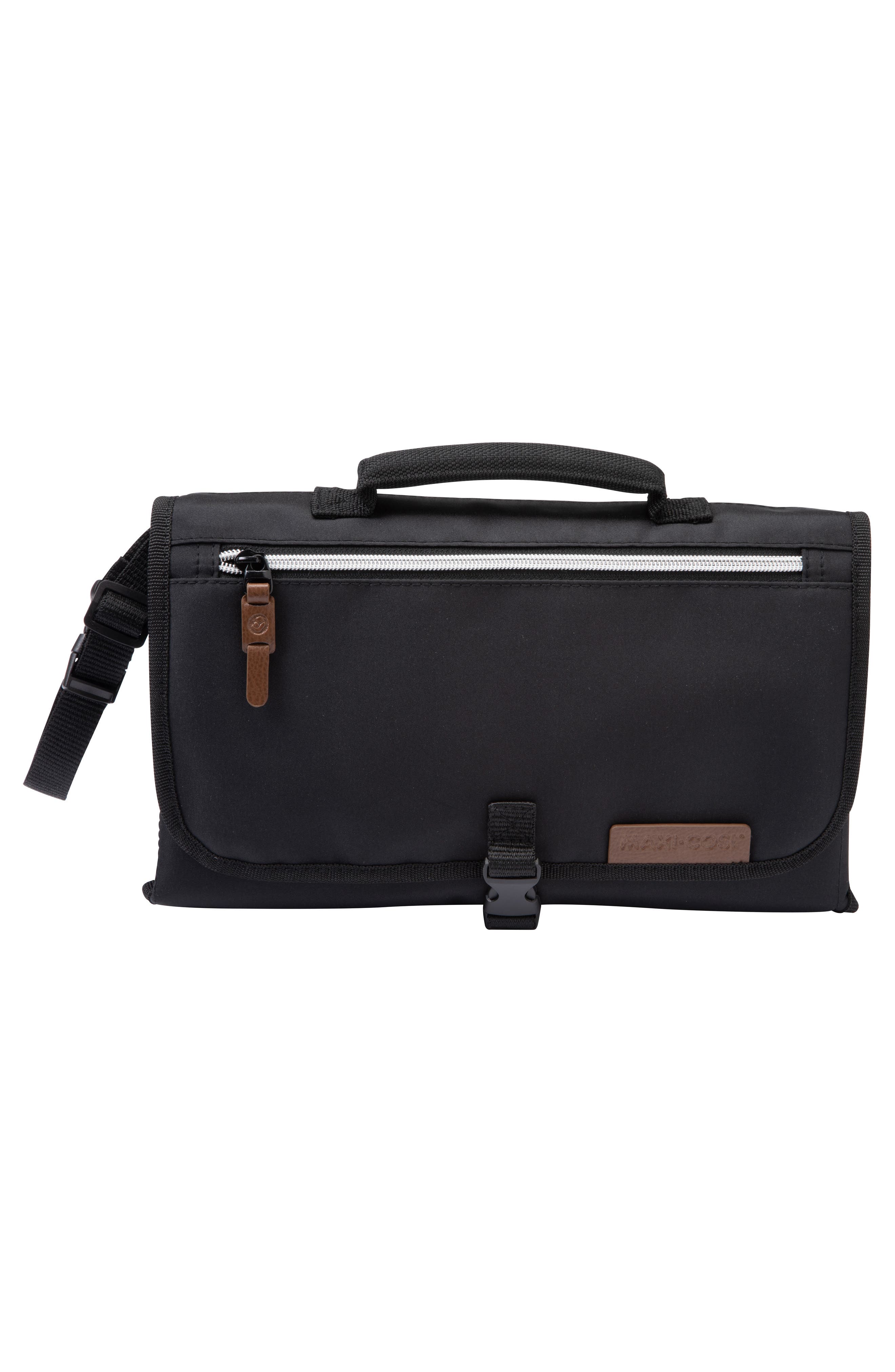 Maxi-Cosi<sup>®</sup> Clutch Changing Pad, Alternate, color, Black