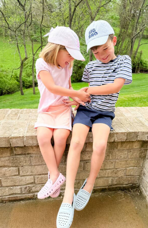 Bits & Bows Lil Sis Seersucker Bow Baseball Hat In Pink