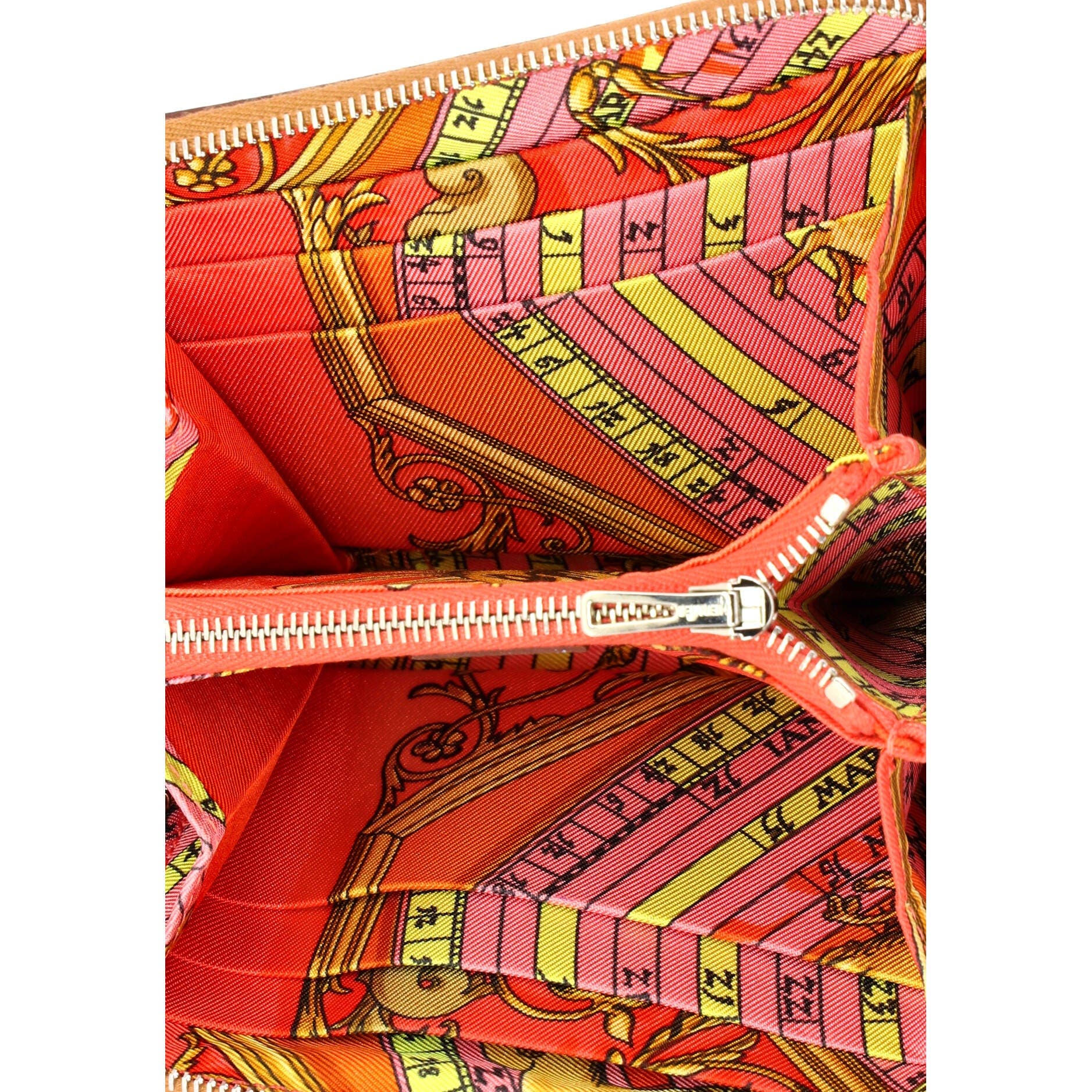 Pre-Owned Hermes Zipengo Chaine d'Ancre Card Holder Leather Compact, Alternate, color, Gold