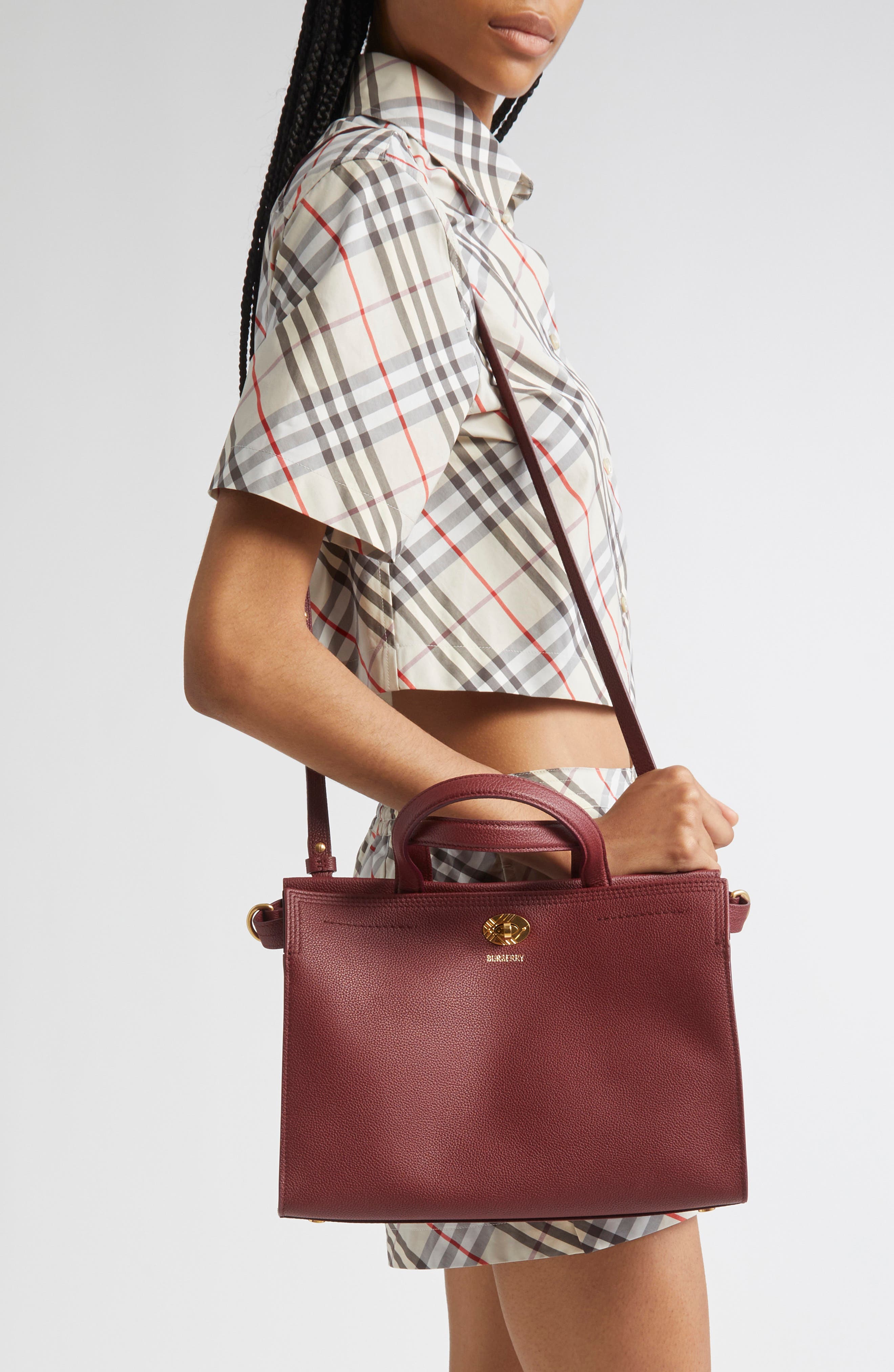 Burberry Small Cotswolds Leather Tote, Alternate, color, 