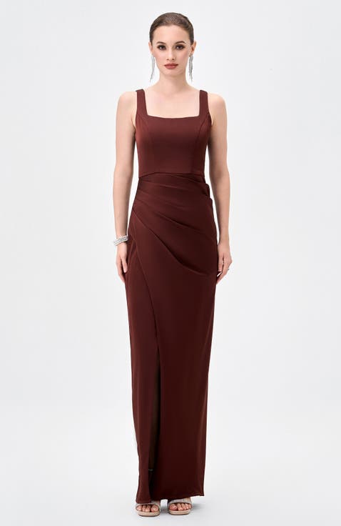 Dira Square Neck Gown
