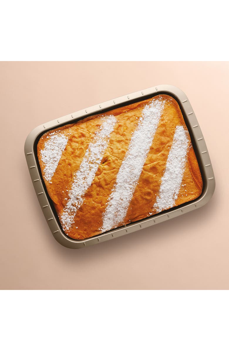 BergHOFF Leo Balance Rectangular Cake Pan, Alternate, color, Golden