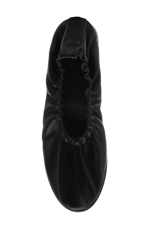 275 Central Vanna Flat In Black