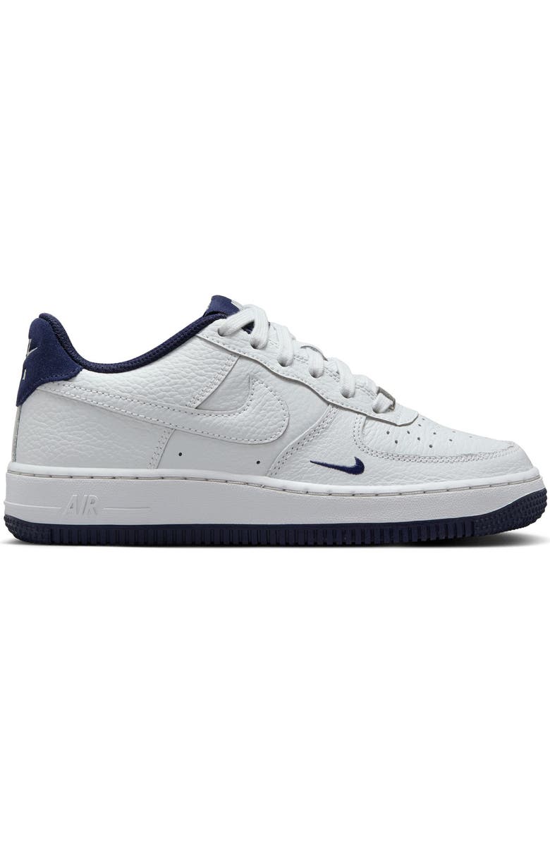 Nike Air Force 1 Basketball Sneaker, Alternate, color,