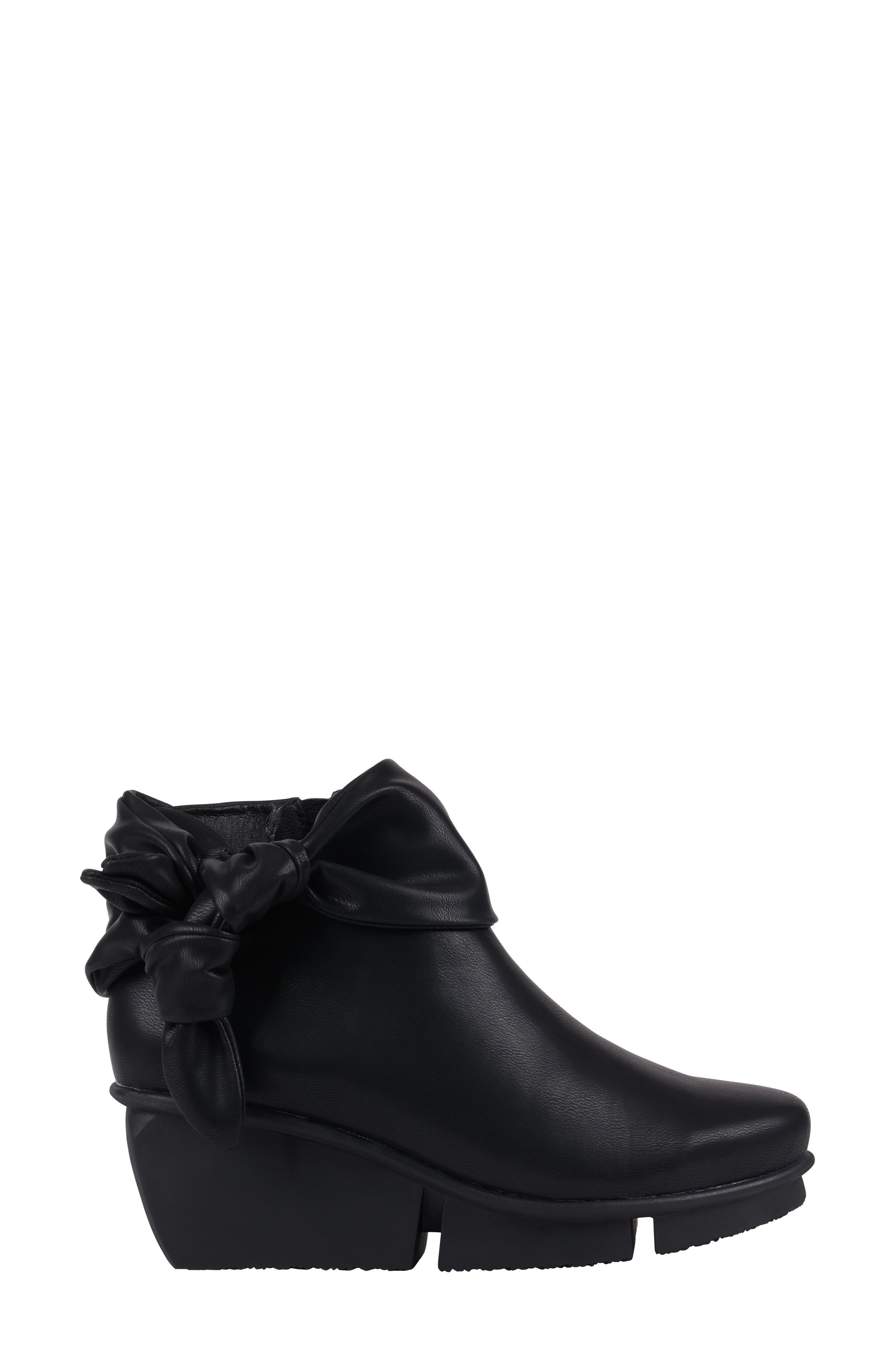 GOOD CHOICE NEW YORK Lavan Wedge Knot Bootie, Alternate, color, Black