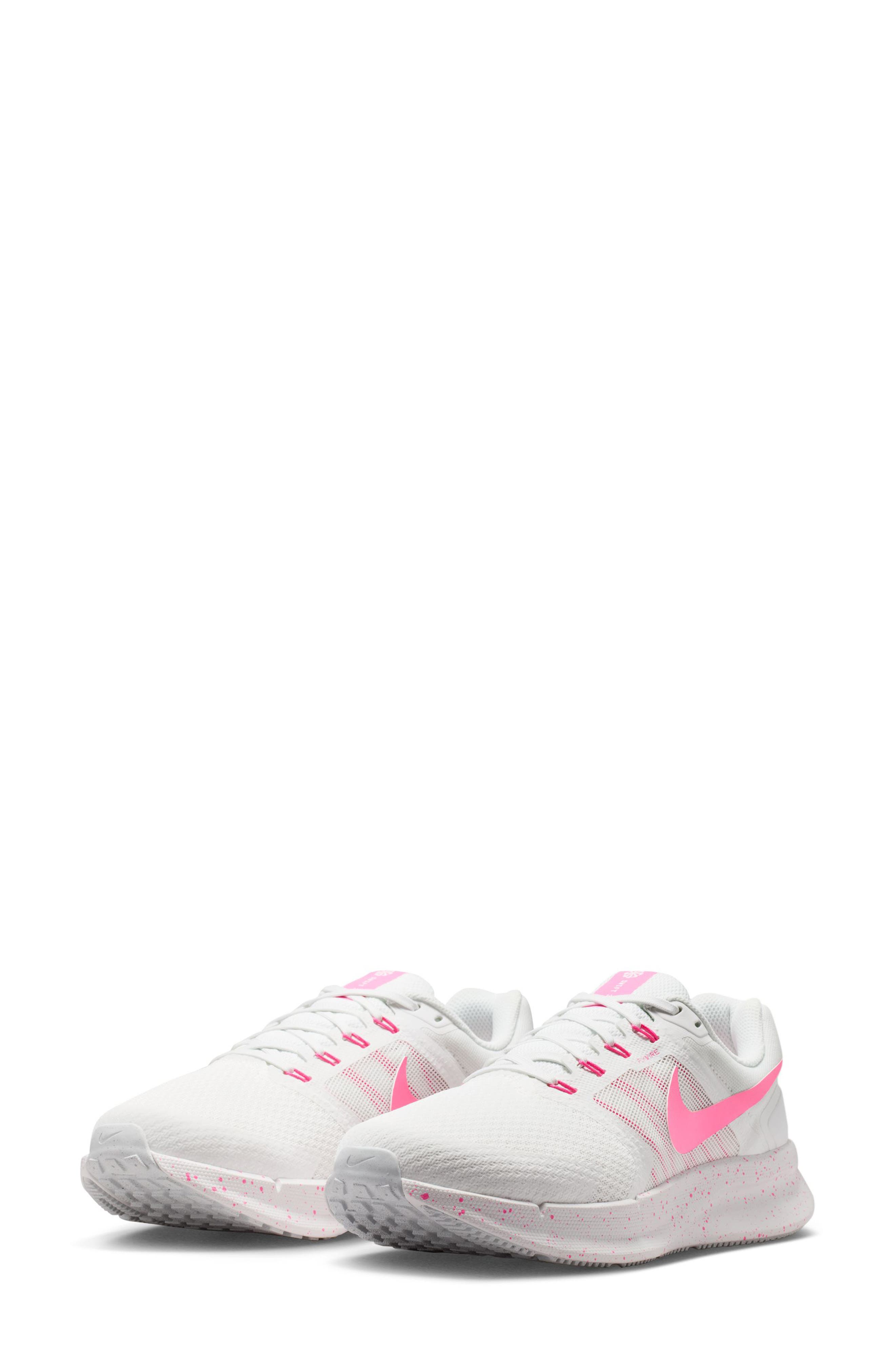 Nike Run Swift 3 Running Shoe