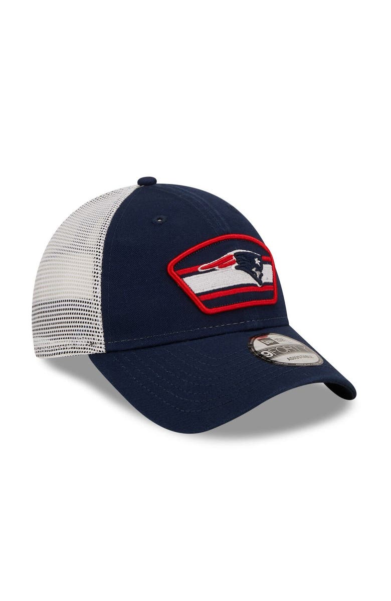New Era Men's New Era Navy/White New England Patriots Logo Patch Trucker 9FORTY Snapback Hat, Alternate, color, Navy