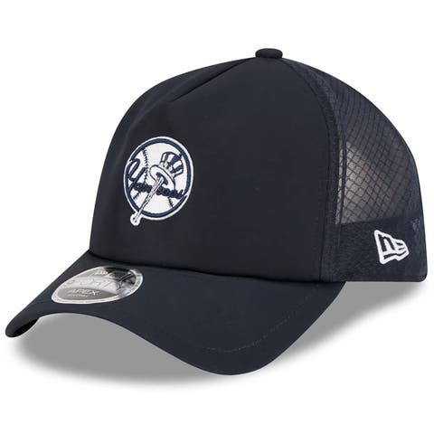 Men's New Era Navy New York Yankees 2026 Batting Practice Alternate Apex 9FORTY Adjustable Hat