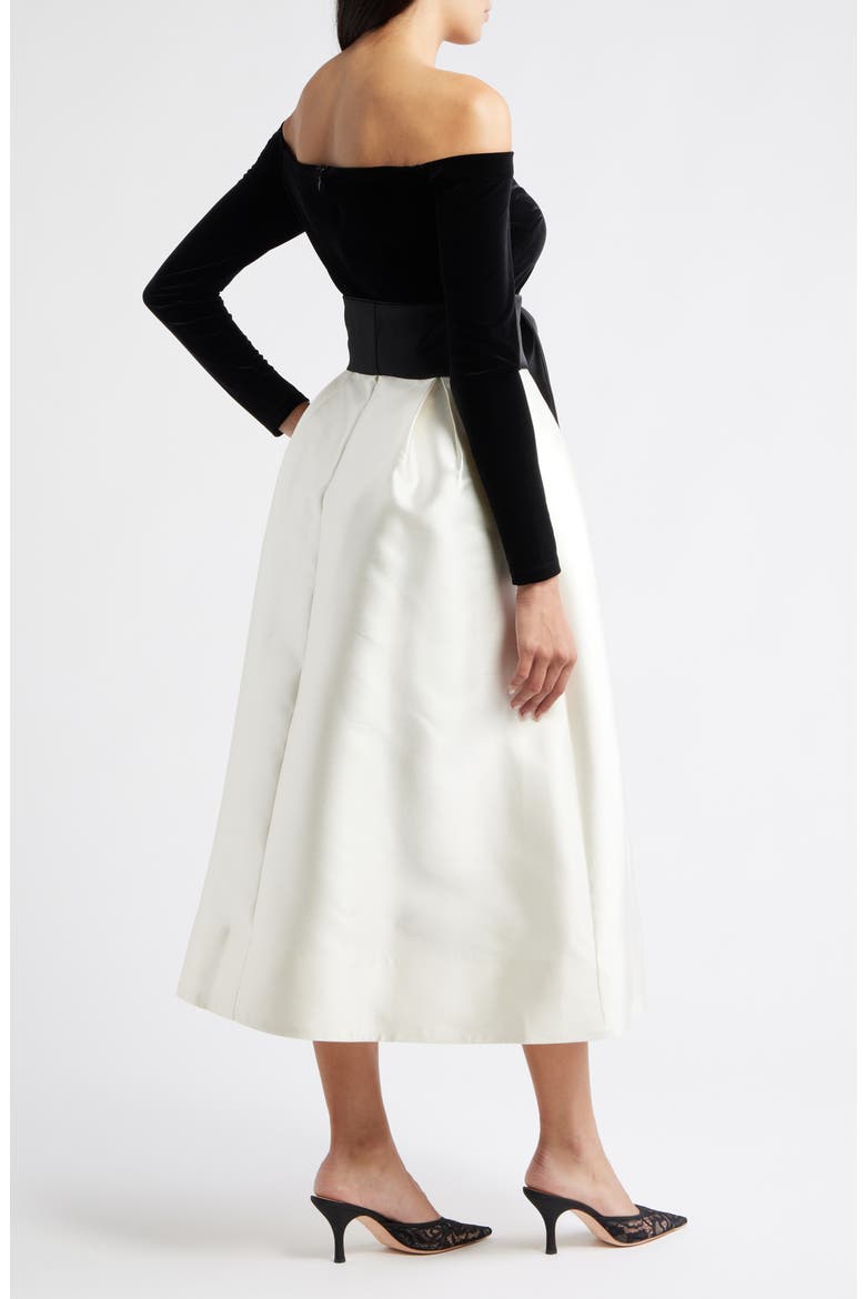 Off the Shoulder Long Sleeve Velvet Cocktail Midi Dress, Alternate, color, BLACK MULTI