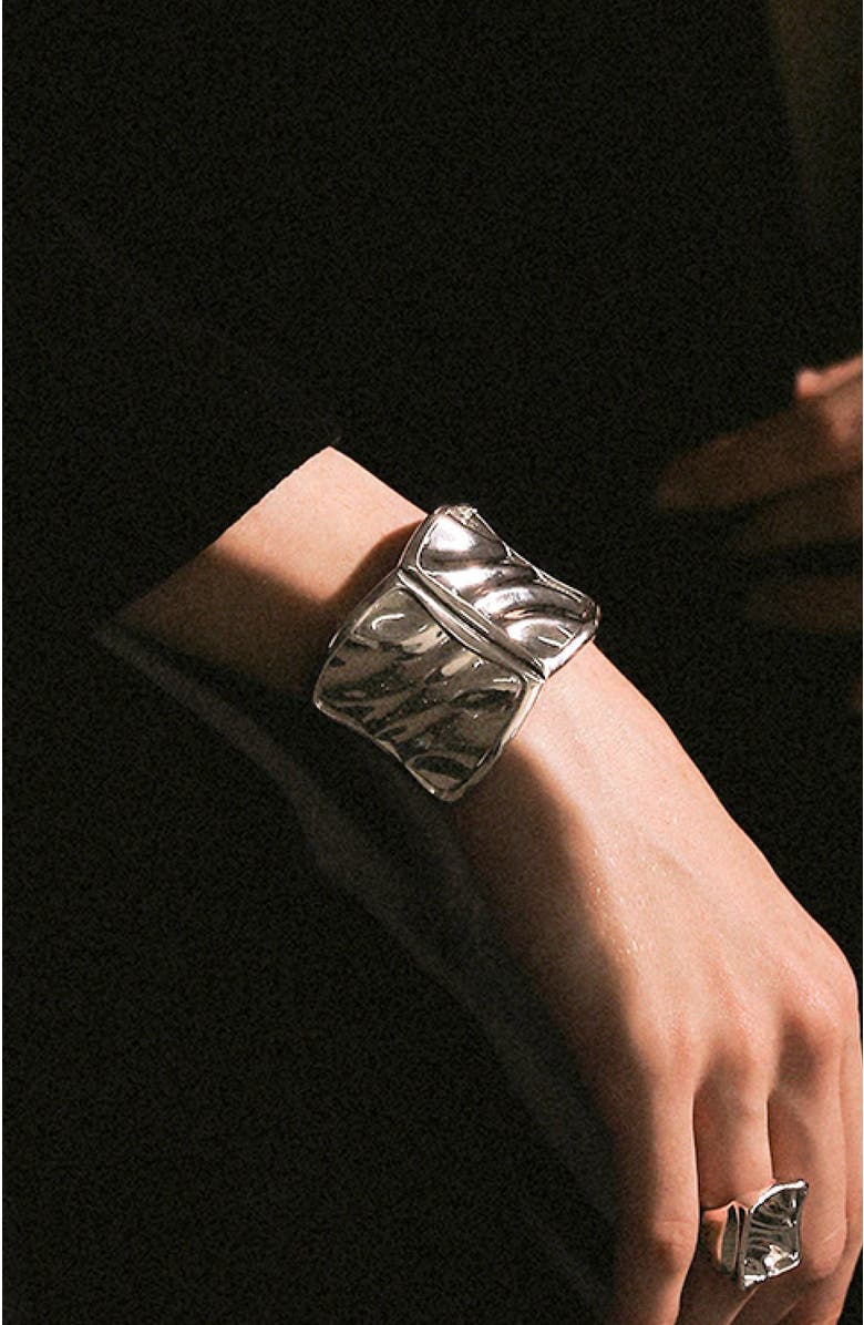RETRO CHIC Tidal Glow Cuff, Alternate, color, Silver