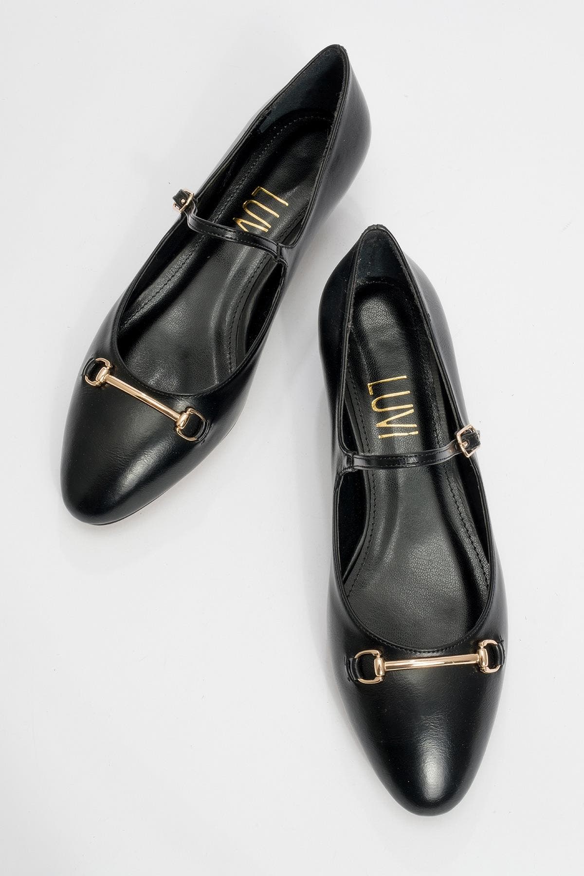 Prologue Shoes Ojen Low Heel Shoe, Alternate, color, Black