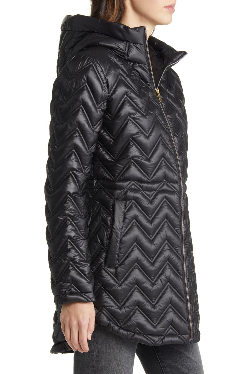 Via Spiga Zigzag Quilt Puffer Jacket, Alternate, color, Black
