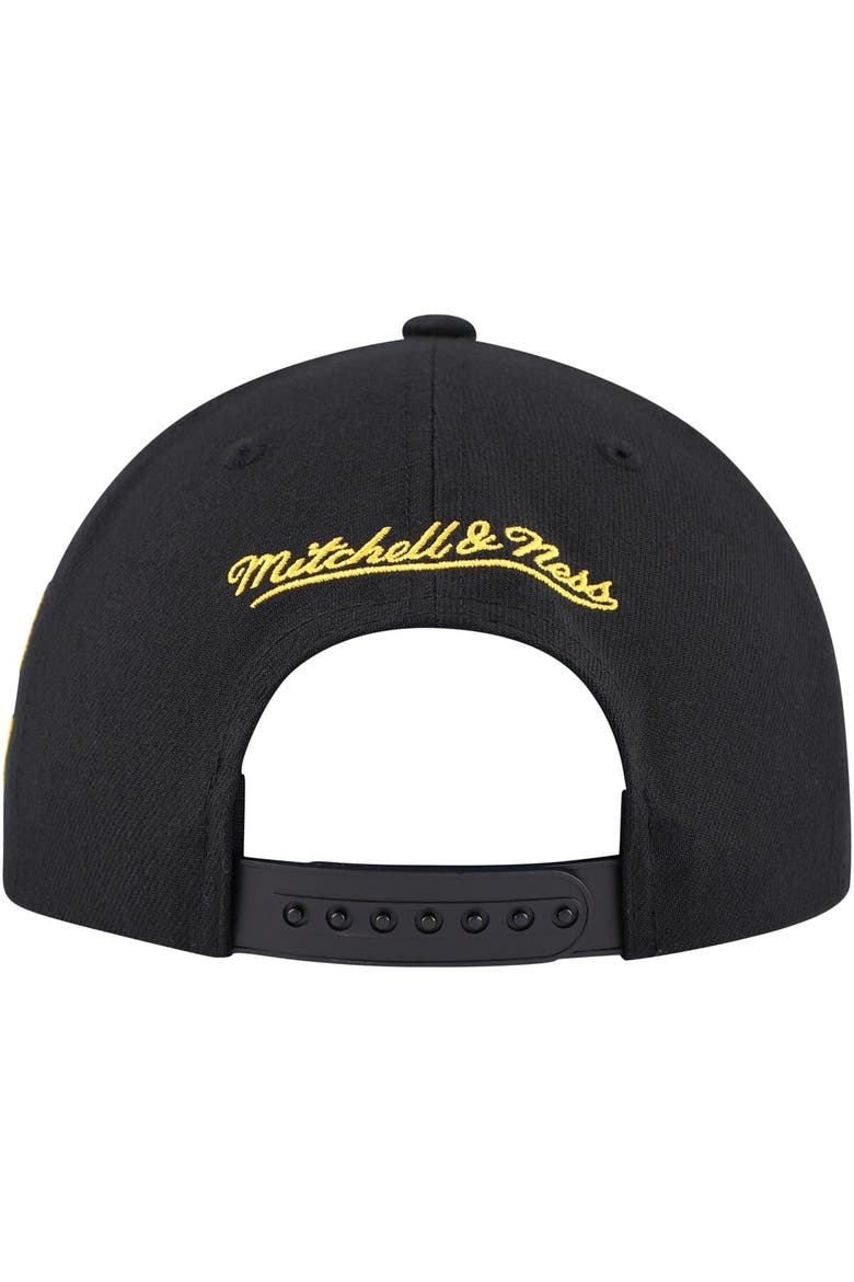 Men's Mitchell & Ness Black Calgary Flames Core Team Script 2.0 Snapback Hat, Alternate, color, Black