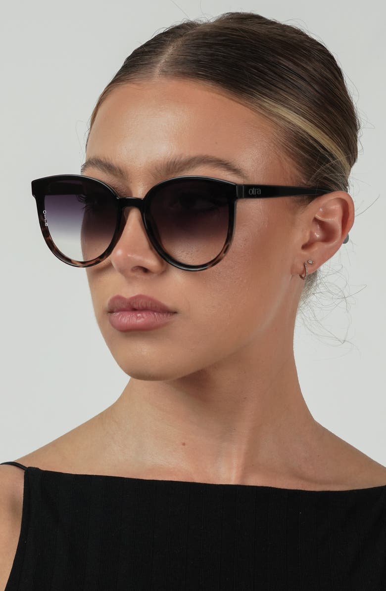OTRA Dali Square Sunglasses, Alternate, color, Black To Tort/ Smoke Fade
