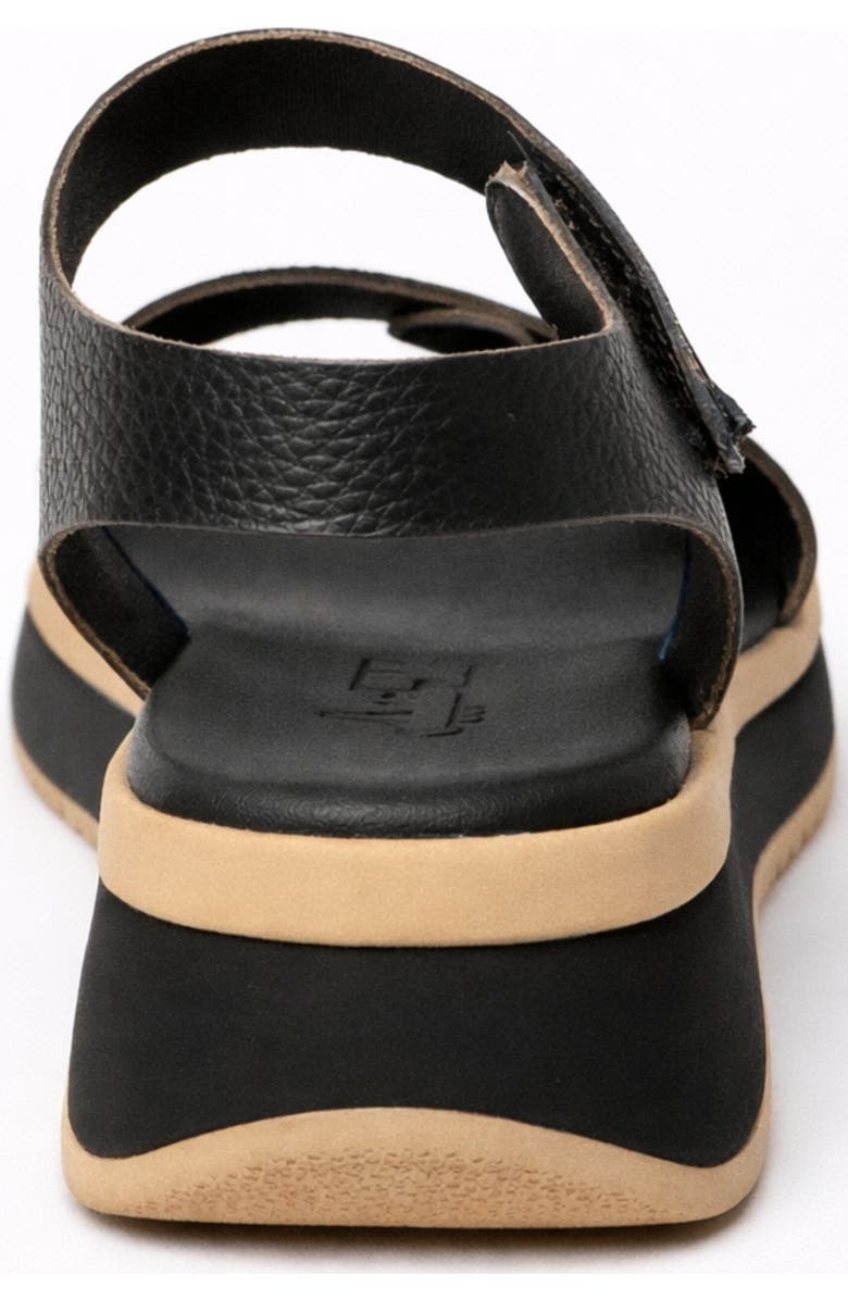 Menina Step Napoli Flat Sandal, Alternate, color, Black