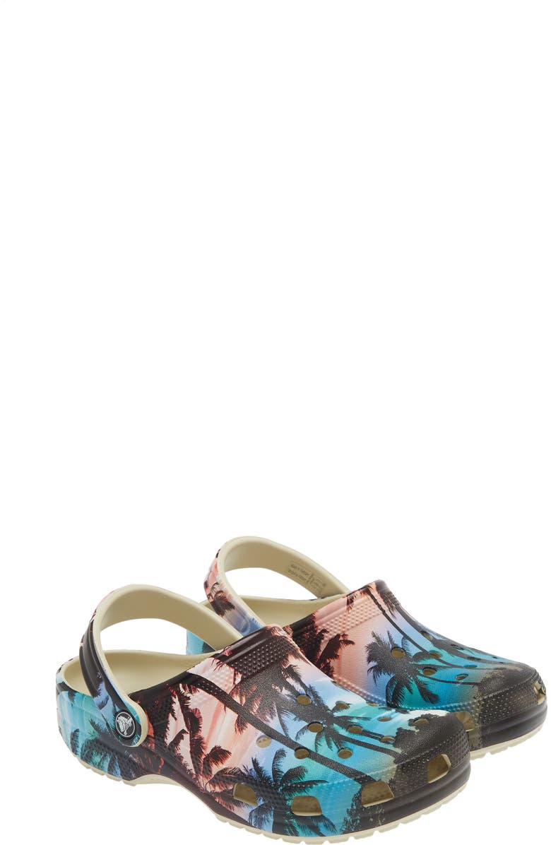 CROCS Classic Retro Resort Clog, Alternate, color,