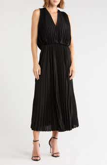 Pleated Sleeveless V-Neck Maxi Dress