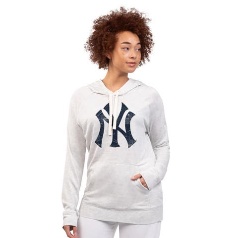 Women's G-III 4Her by Carl Banks Oatmeal New York Yankees Pregame Pullover Hoodie