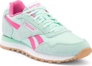 Glide Sneaker