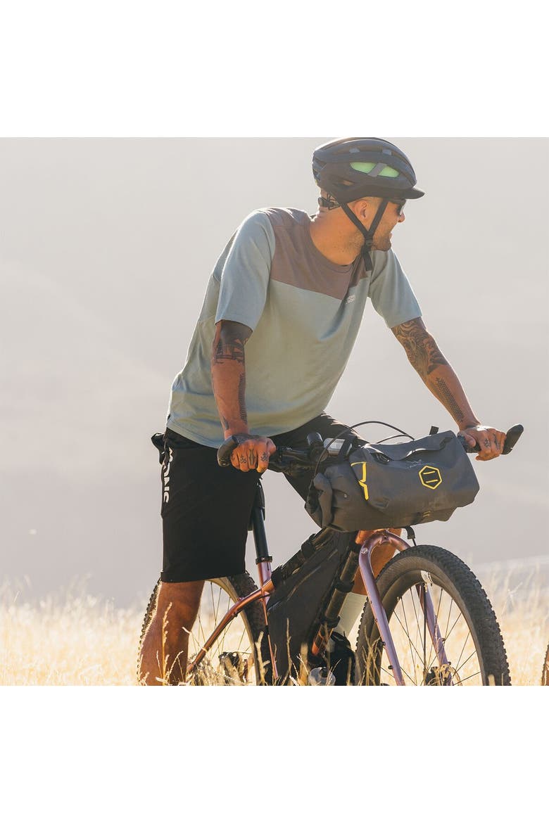 Diversion Merino Trail Bike Short - Men's, Alternate, color, Black