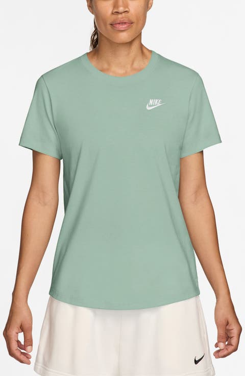 Sportswear Club Essentials T-Shirt