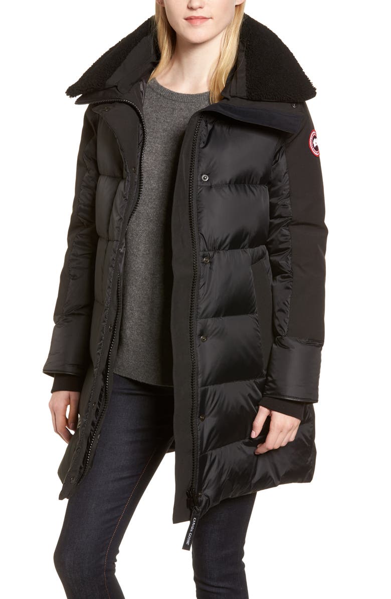 Canada Goose Altona Water Resistant 750-Fill Power Down Parka with Genuine Shearling Collar, Main, color,