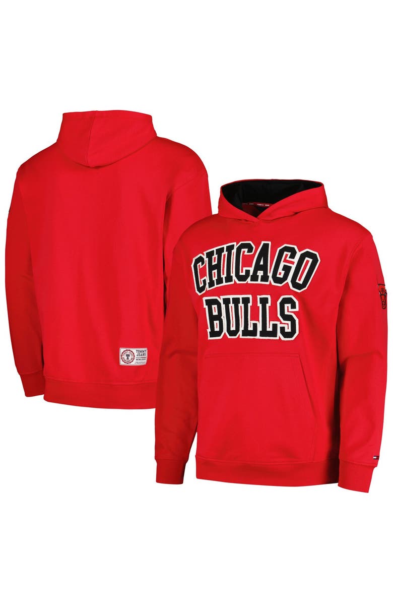 TOMMY JEANS Men's Tommy Jeans Red Chicago Bulls Greyson Pullover Hoodie, Main, color, Red