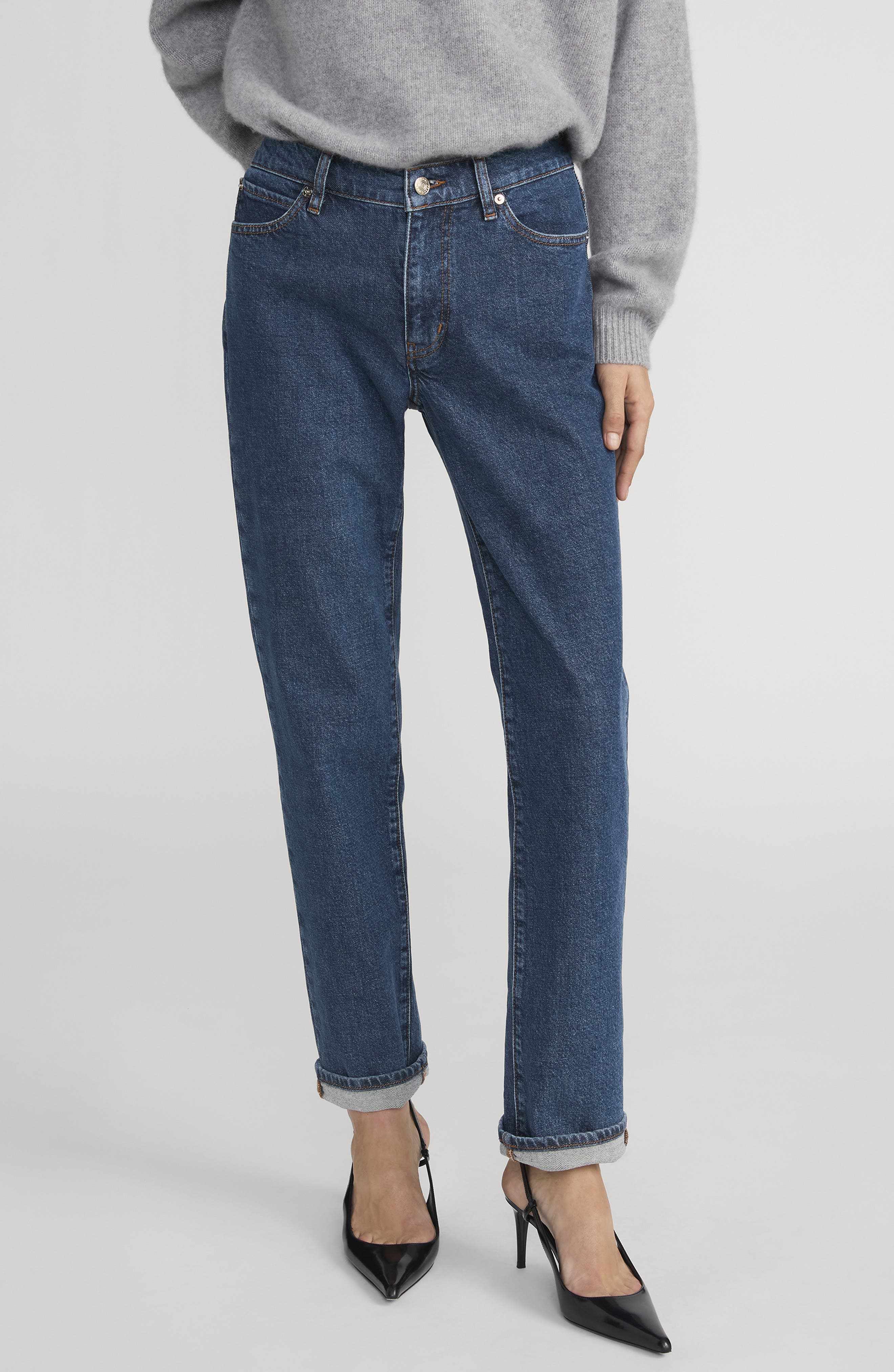 FRAME The Borrowed Mid Rise Boyfriend Jeans