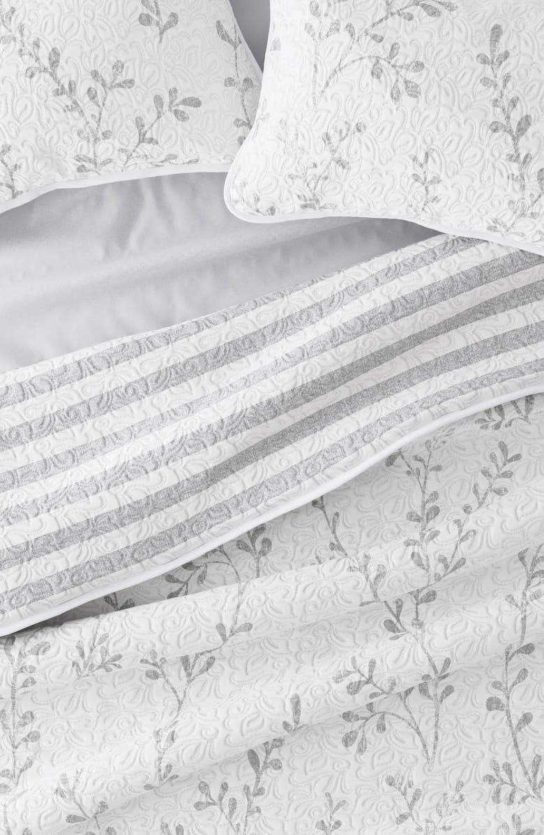 HOMESPUN All Season Sprouting Vines Reversible Quilt & Sham Set, Alternate, color, Light Gray