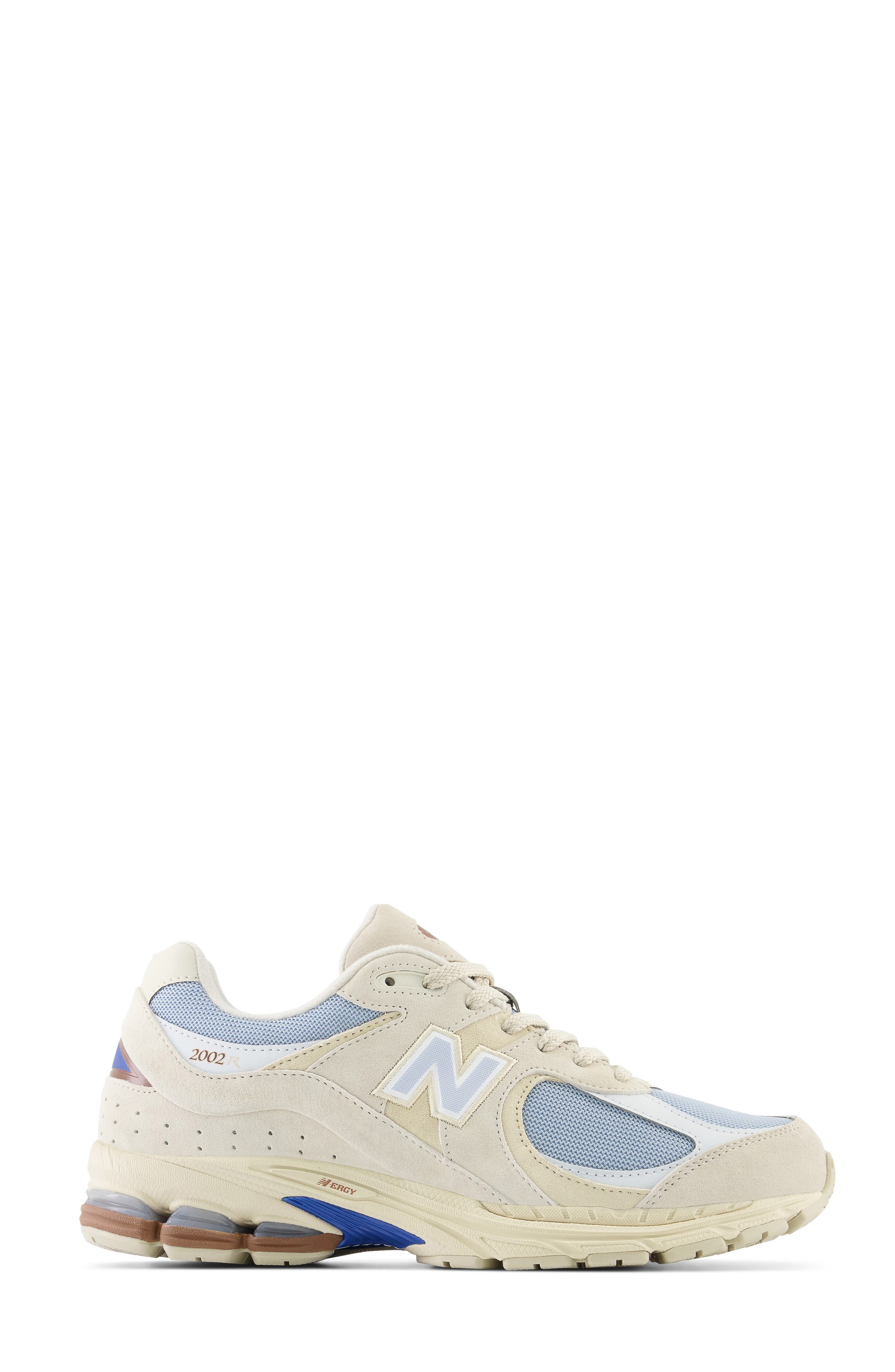 New Balance Gender Inclusive 2002R Sneaker, Alternate, color, Sandstone/ Timberwolf