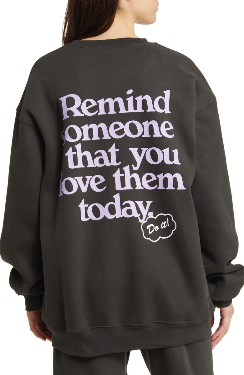 THE MAYFAIR GROUP Somebody Loves You Oversize Fleece Sweatshirt, Alternate, color,