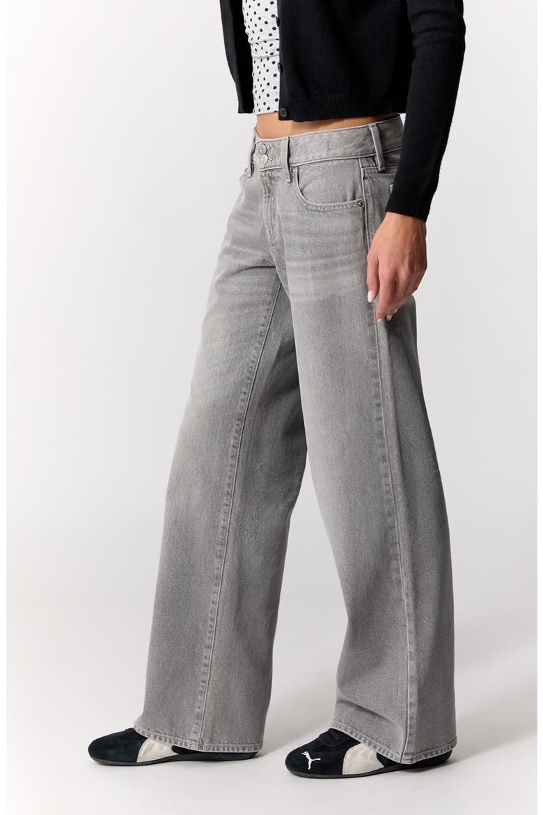 Zoe Low Rise Girlfriend Jeans, Alternate, color, GRAY