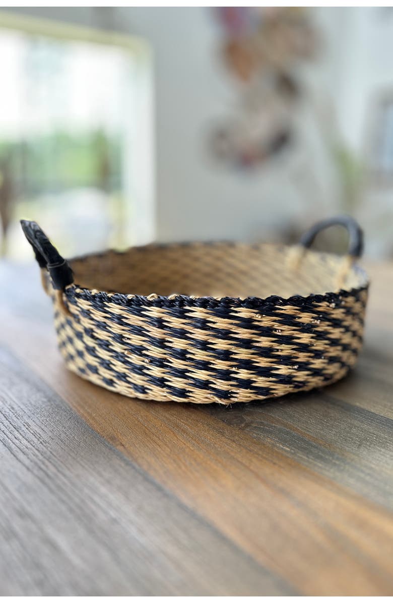Mbare Tray Basket in Natural w/ Black Checks, Alternate, color, Natural W/ Black