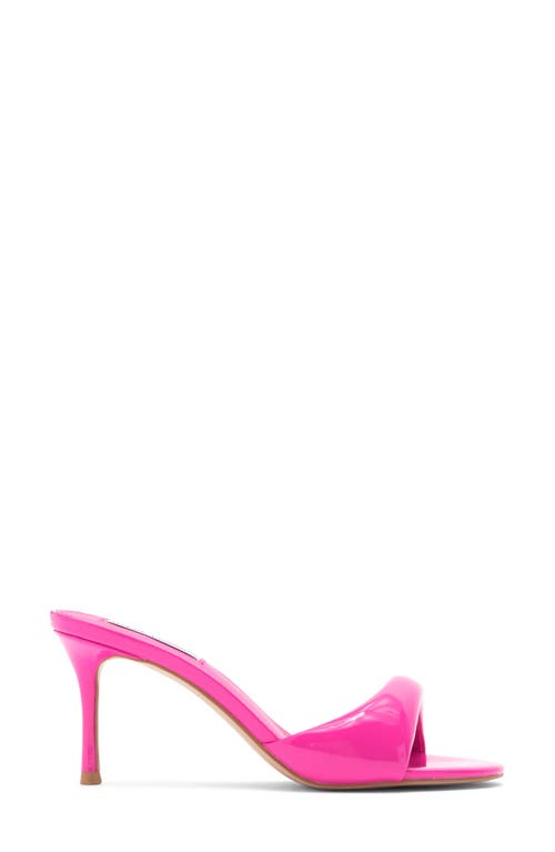 Steve Madden Pennyy Sandal In Fuschia Patent