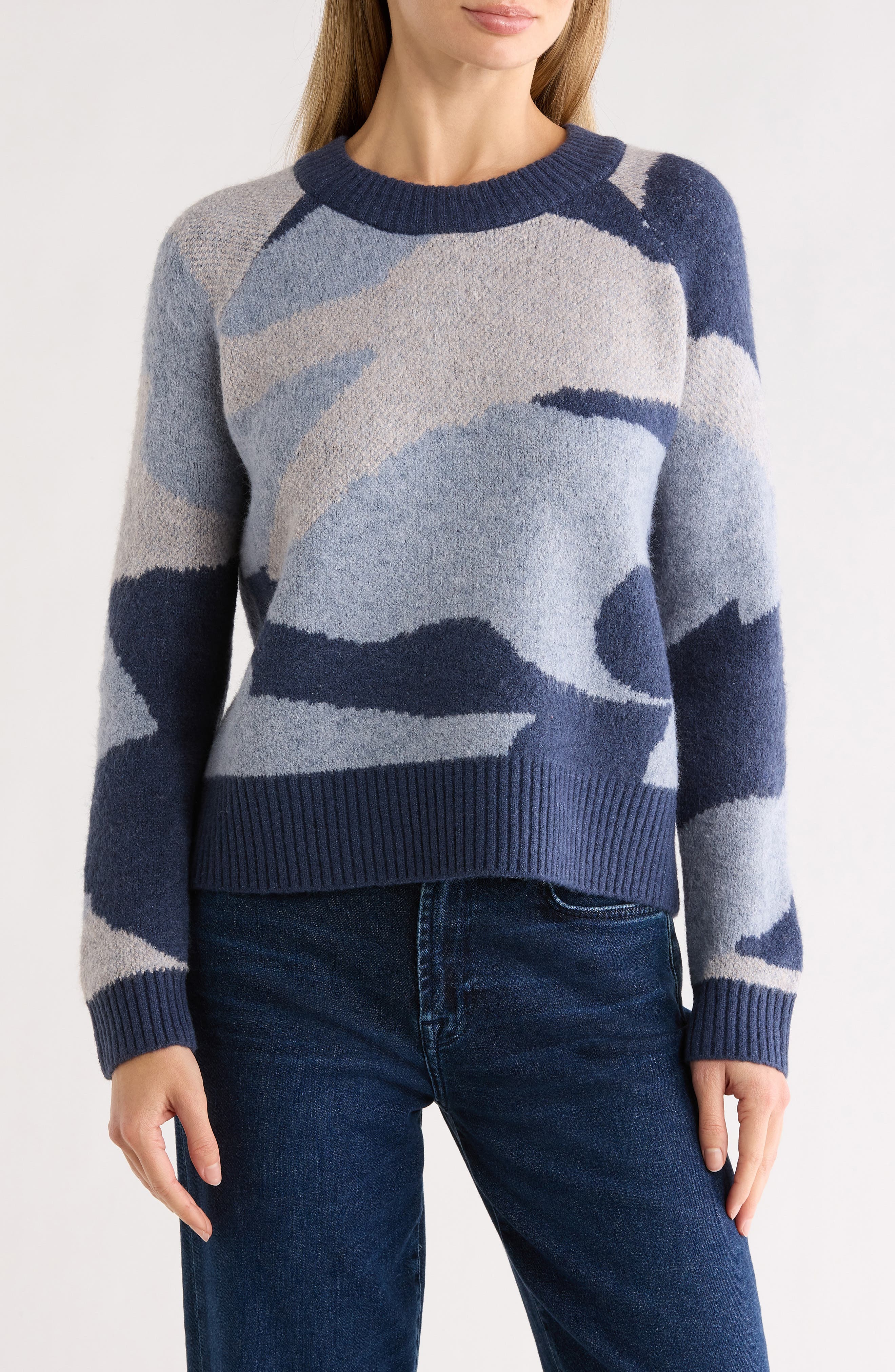 CYRUS Pattern Sweater