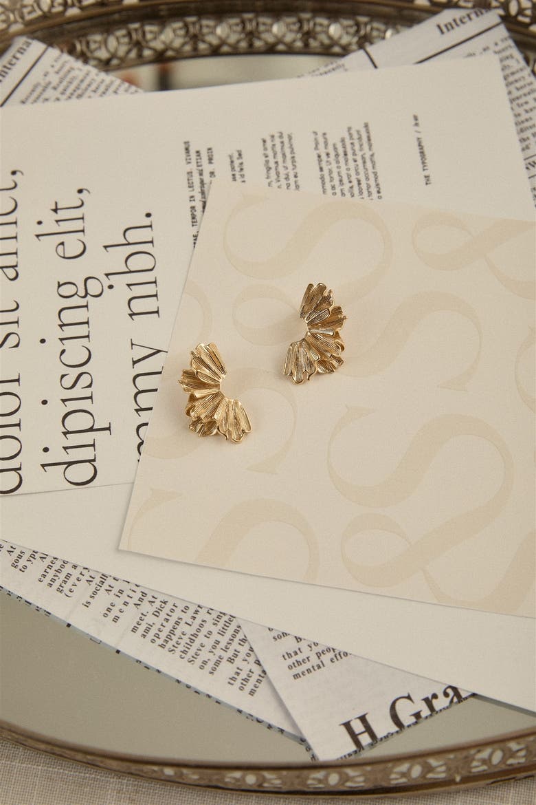 Lilah Flower Earrings, Alternate, color, Gold