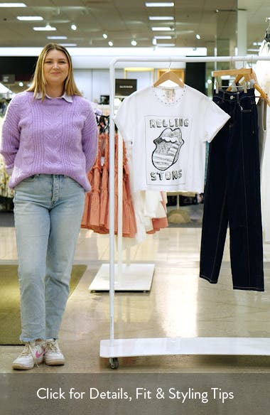 大人カジュアル★Alice+Olivia Berk Rolling Stones★Tシャツ白 Alice + Olivia Berk Studded Rolling Stones T-Shirt | Saks