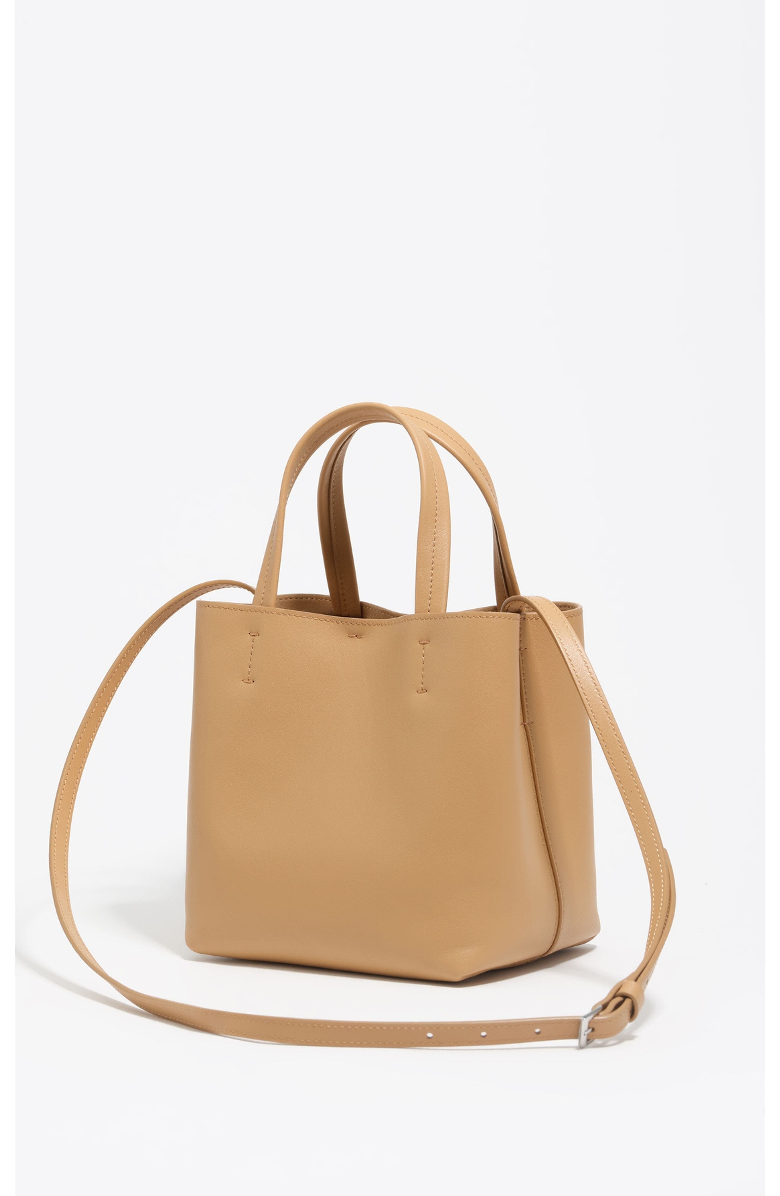 Bimba y Lola Small Leather Chihuahua Bag, Alternate, color, Desert