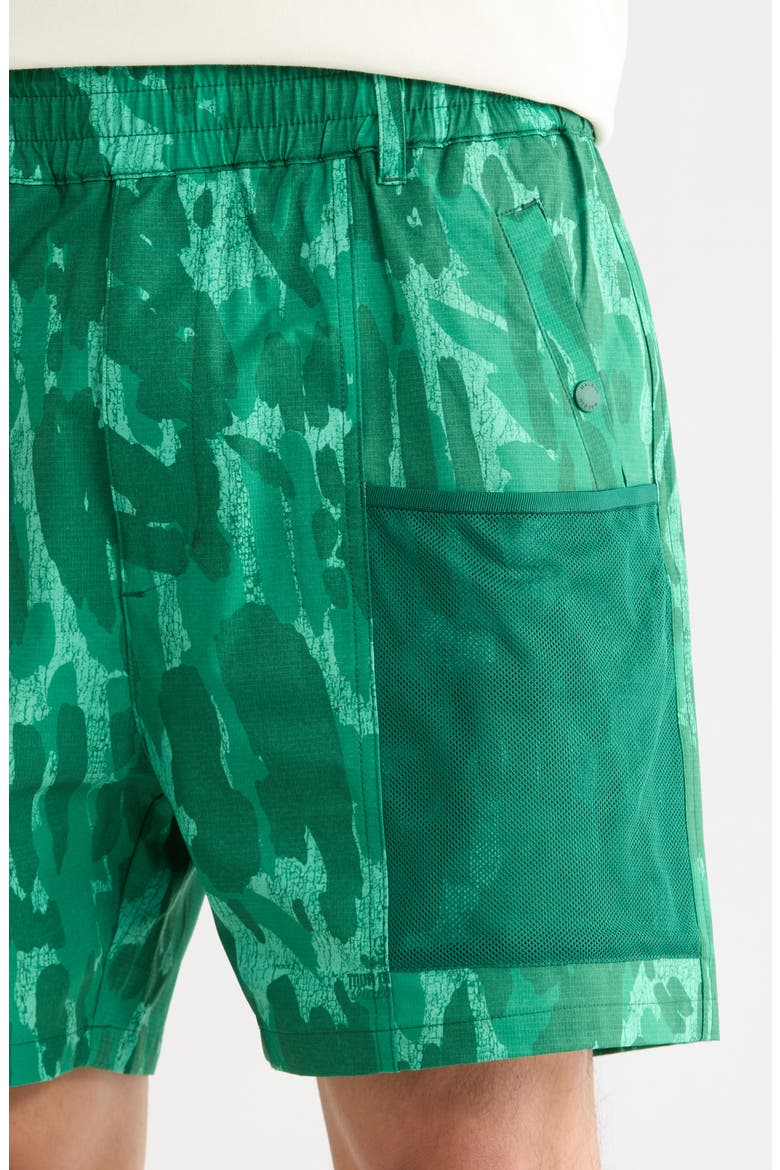 Mesh Basket Pocket Shorts, Alternate, color, DIVOT CAMO JUNGLE