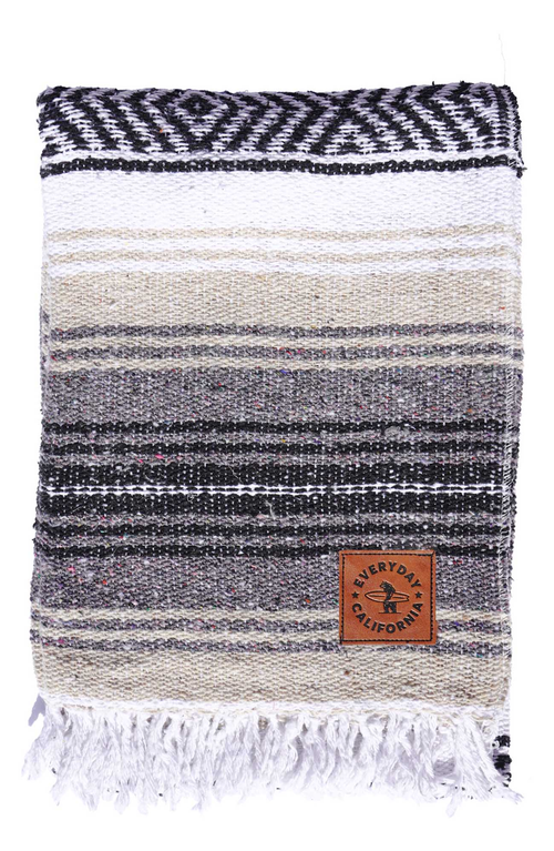 Everyday California Baja Blanket In Tan