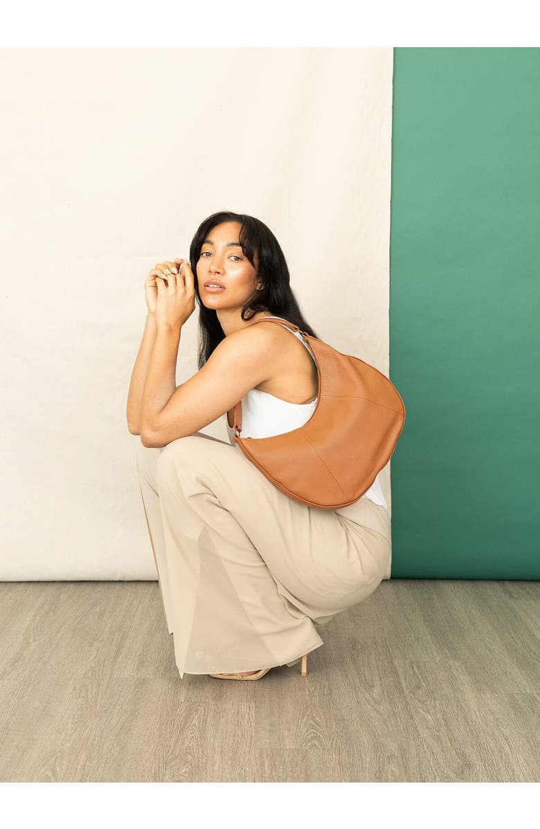 Deux Mains Saddle Shoulder Bag, Alternate, color, Honey