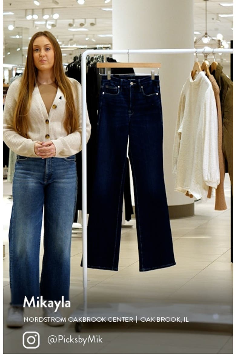 Good Classic Bootcut Jeans video