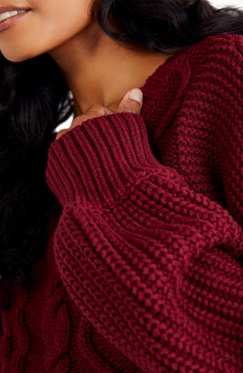 Dream Cable Crewneck Sweater