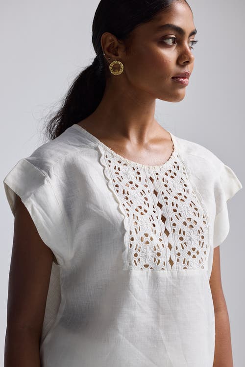 Reistor Boxy Top With Embroidered Lace Detail In Neutral