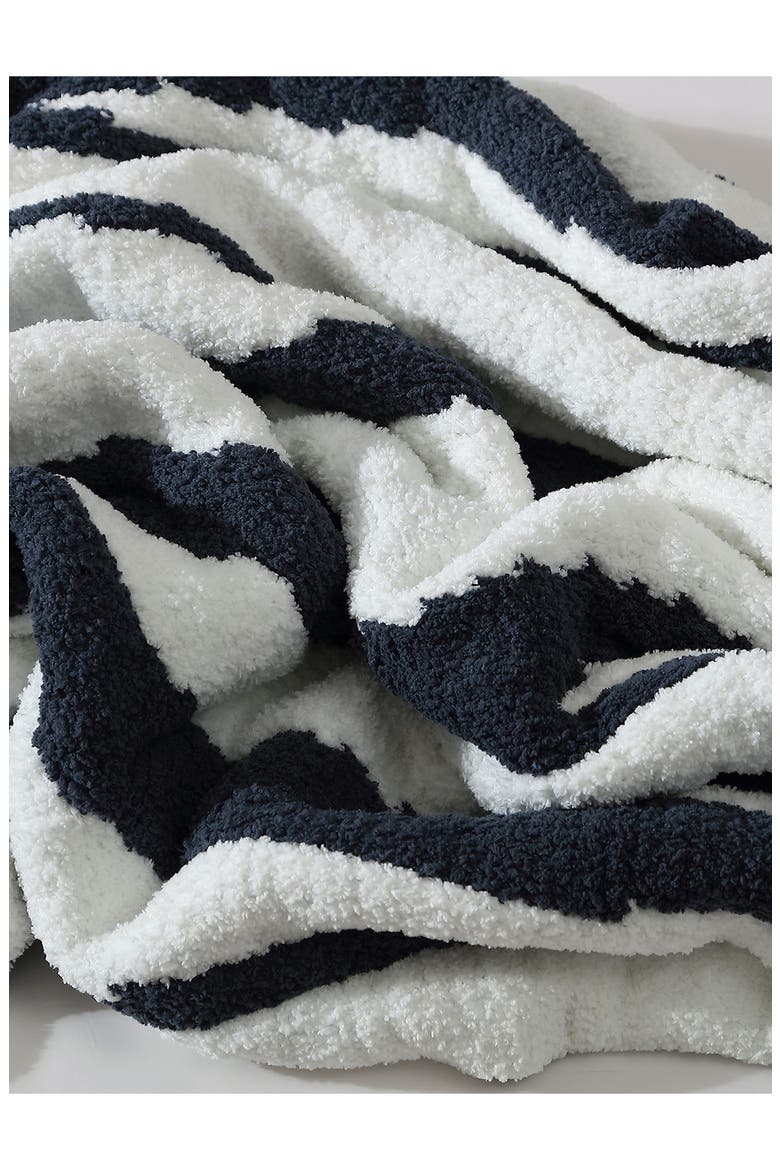 Woodland Throw, Alternate, color, MIDNIGHT